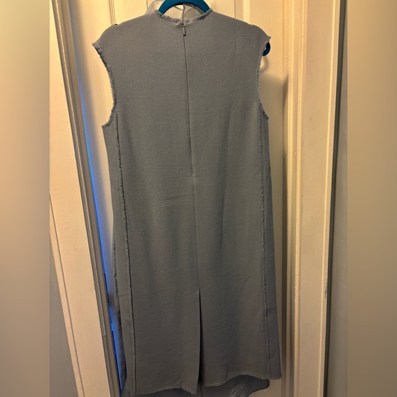 NWOT TIBI MELEE CREPE V-NECK DRESS WITH ORGANZA LINING - LIGHT BLUE Size 2 - Picture 15 of 15